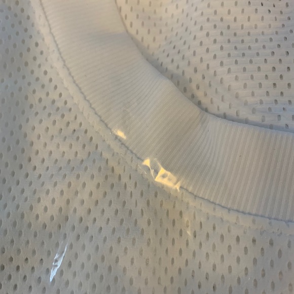 The North Face XL Active Trail Mesh Shirt NWT - Picture 6 of 6